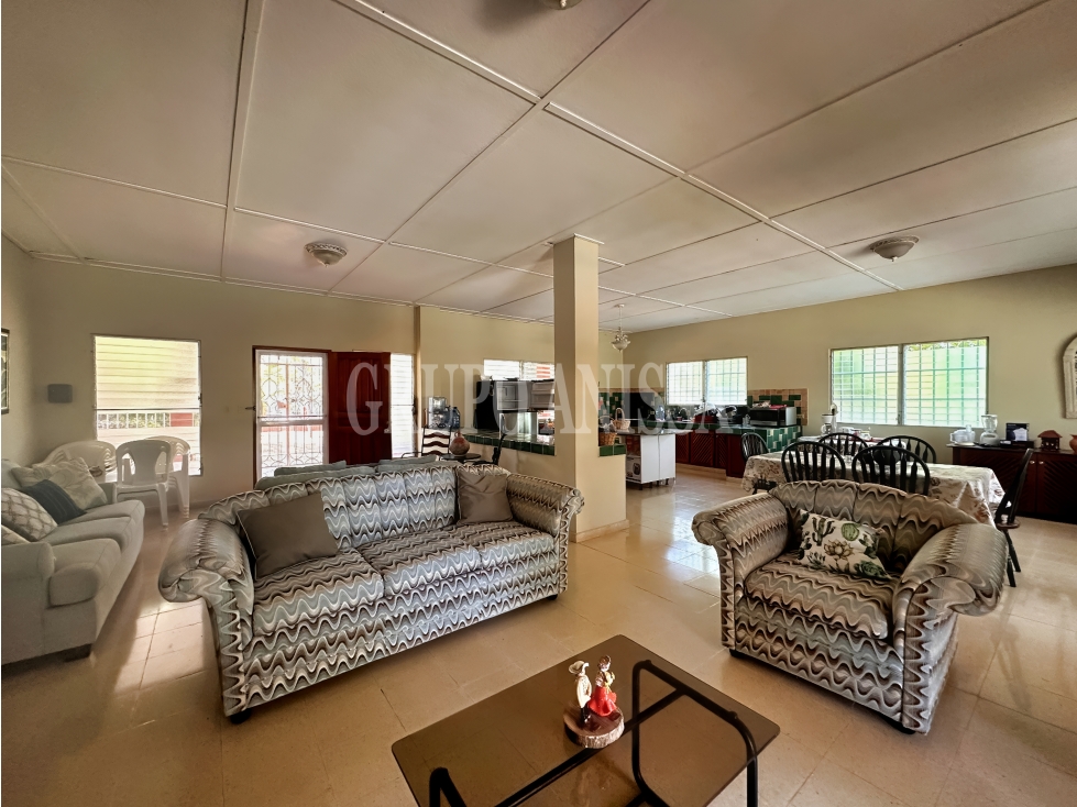 Oportunidad! Se Alquila Casa en Coronado - 2