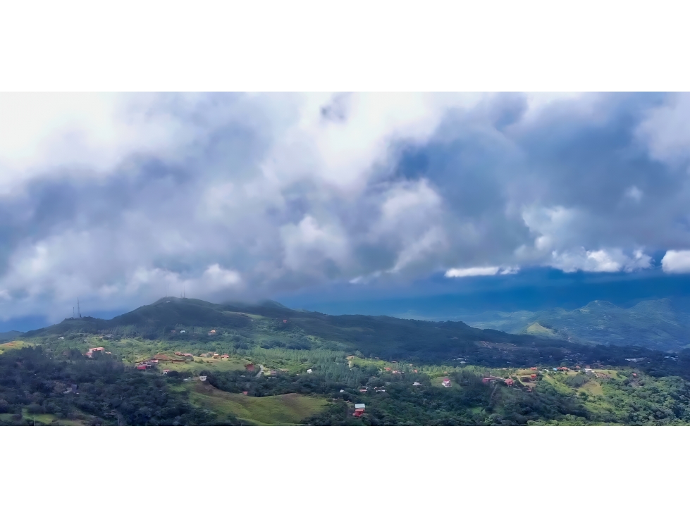 Oportunidad! Se Vende Finca Titulada en Campana - 2