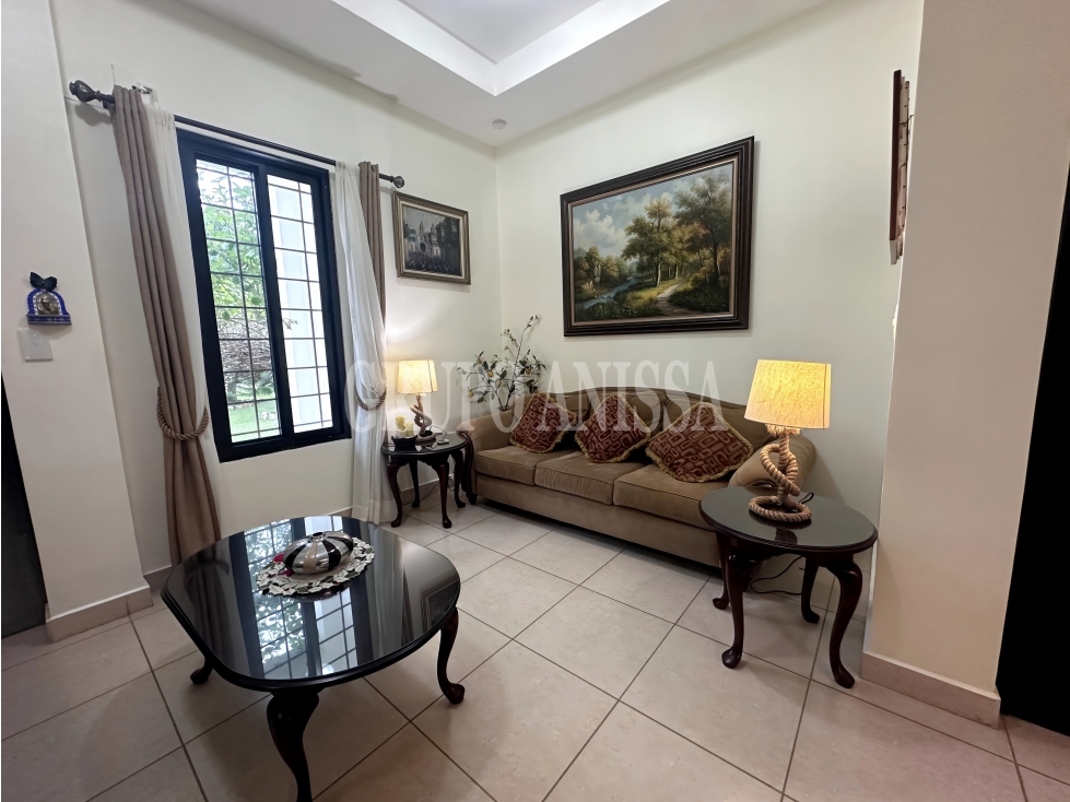 Se Vende hermosa Casa en Hacienda Pacífica con Casita de Huéspedes - 2