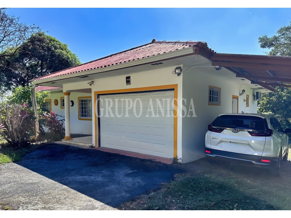 OPORTUNIDAD! Se Vende Casa de esquina Altos del María — foto 2