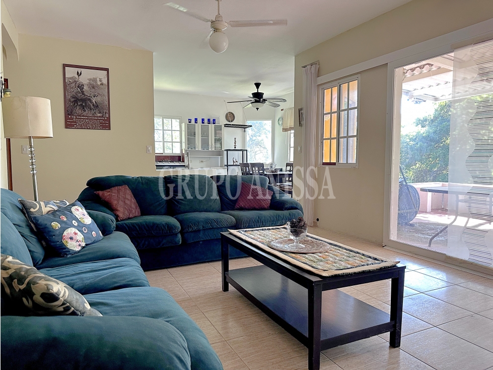 OPORTUNIDAD! Se Vende Casa de esquina Altos del María — foto 5