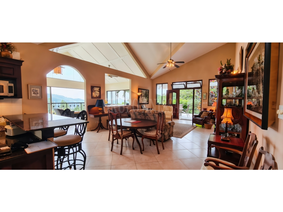 Se Vende Casa de Montaña con Impresionantes Vistas en Altos del Maria — foto 6