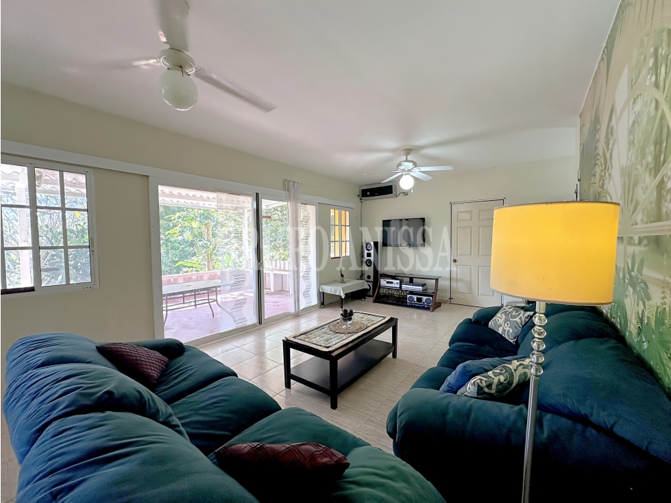OPORTUNIDAD! Se Vende Casa de esquina Altos del María — foto 6