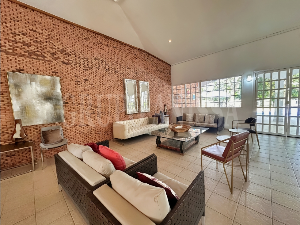 Oportunidad! Se Vende Casa en Coronado Golf con Piscina — foto 3