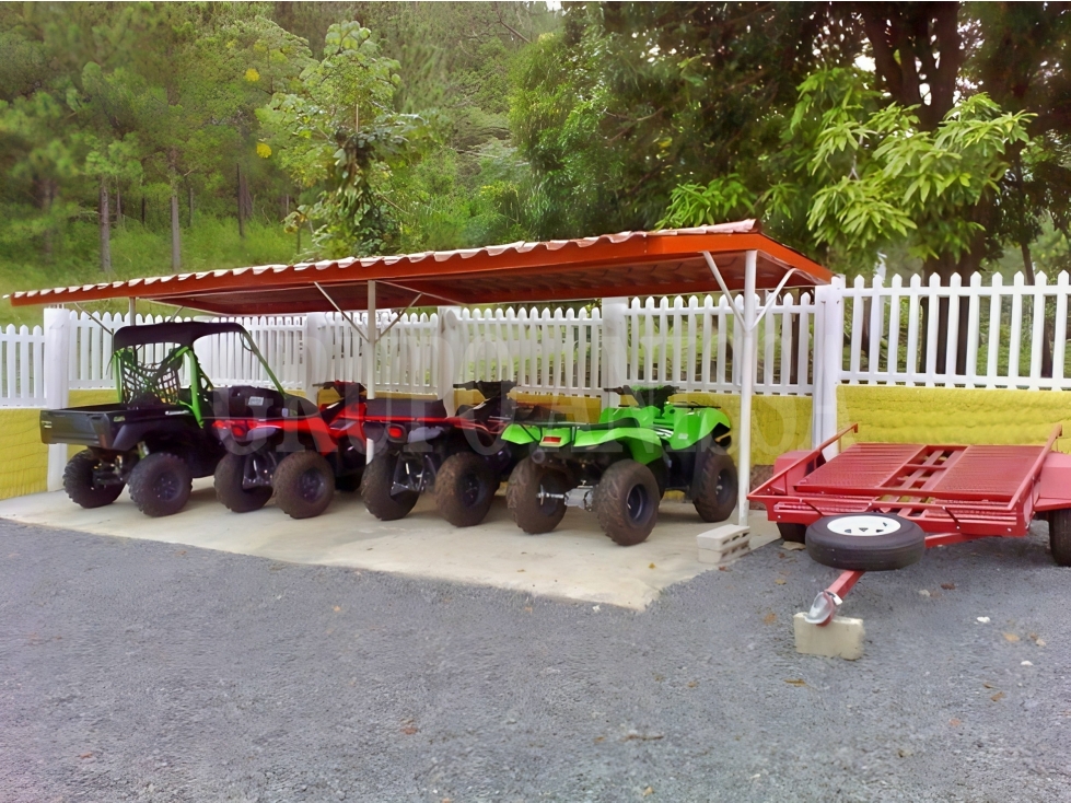 OPORTUNIDAD! Se vende Amplia Casa en Altos del Maria — foto 3