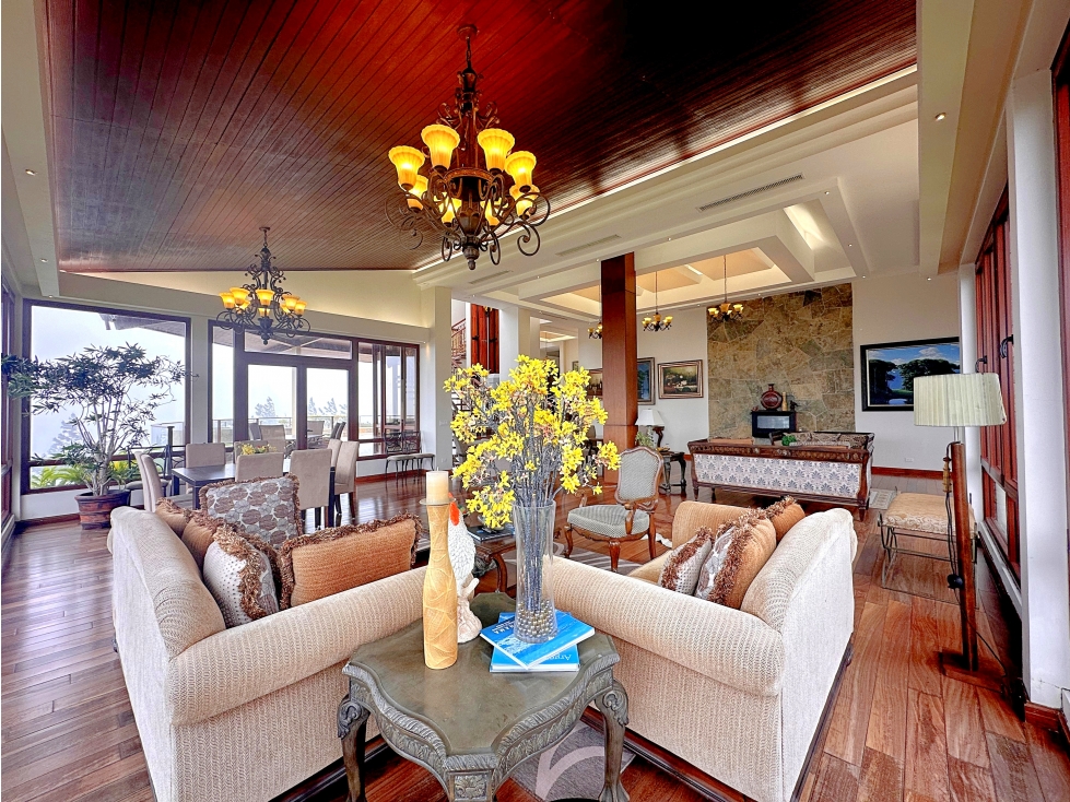 Oportunidad! Se Vende la más Bella Casa de Altos del Maria - 6