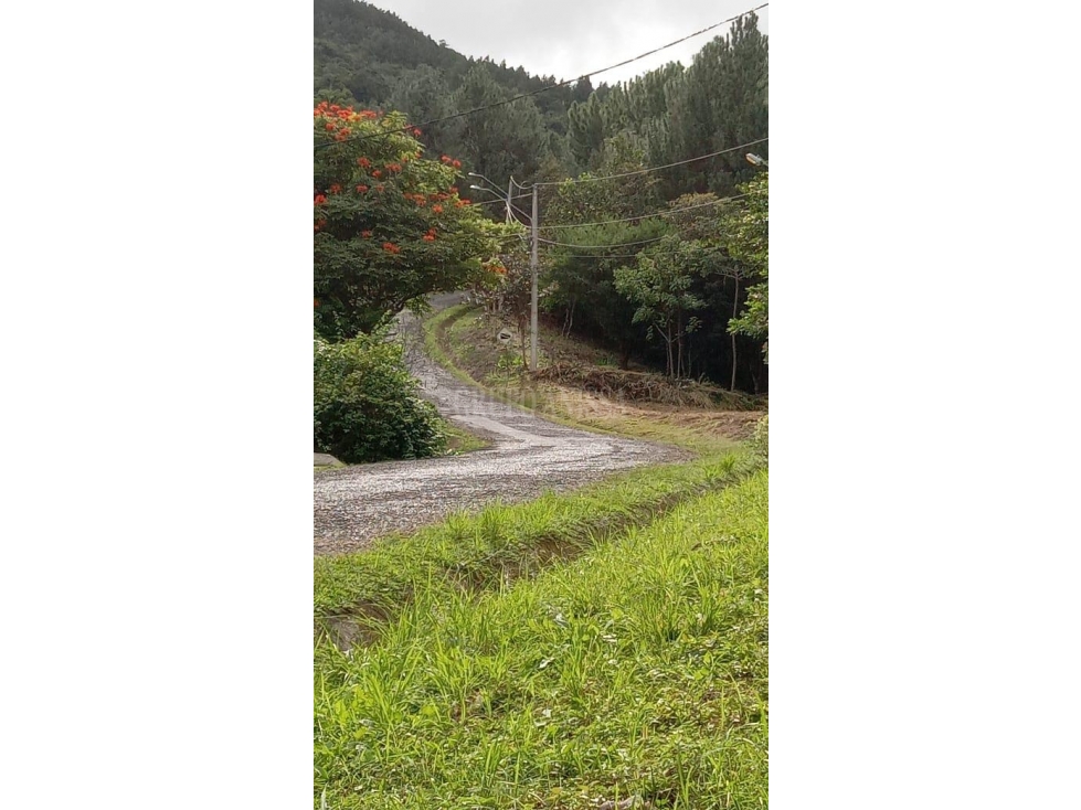 Oportunidad! Se vende terreno en Granada Altos del Maria — foto 4