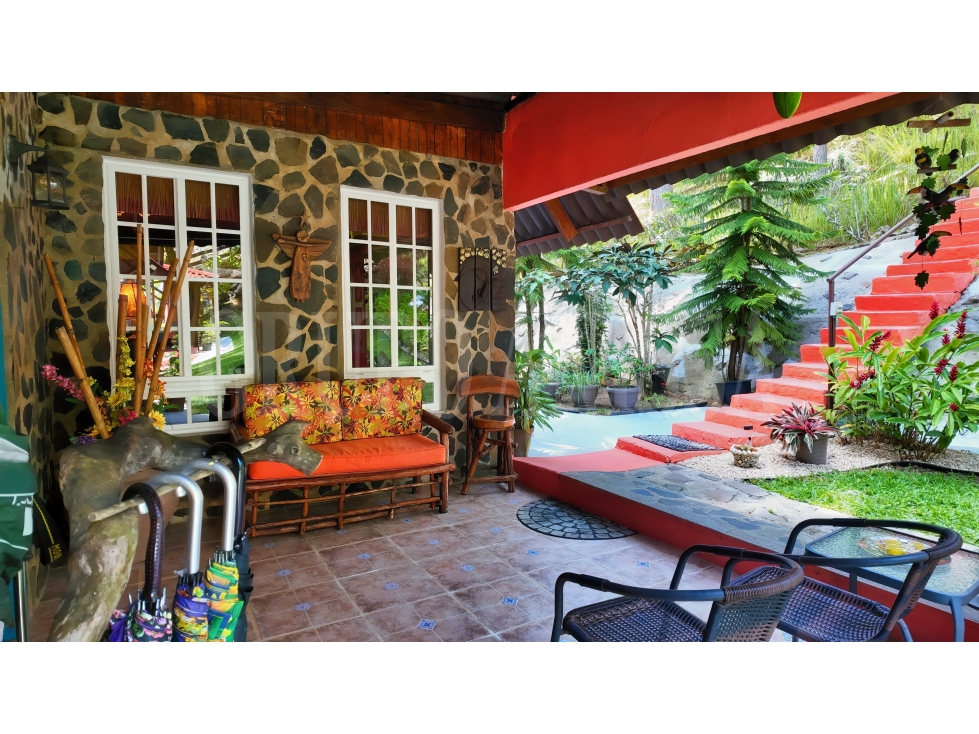 SE VENDE ENCANTADORA CASA DE MONTAÑA EN ALTOS DEL MARÍA, TOSCANA - 4