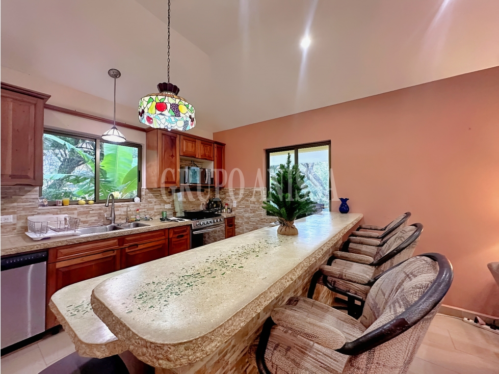 Oportunidad! Se Vende Hermosa Casa en Altos del Maria — foto 6