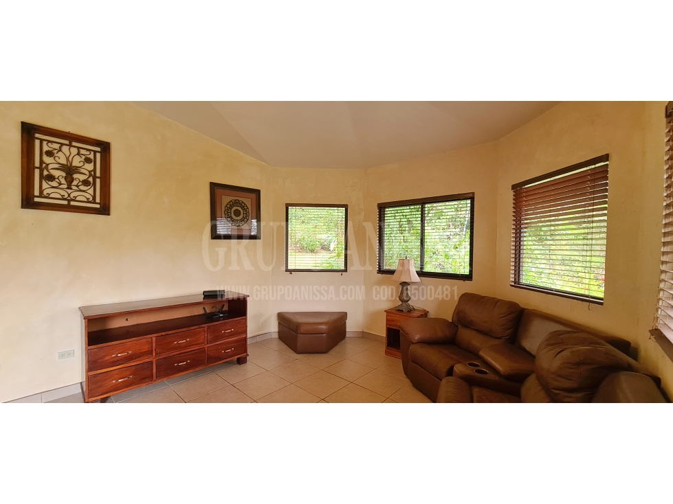 Oportunidad! Se vende Acogedora Casa en Altos del Maria — foto 4