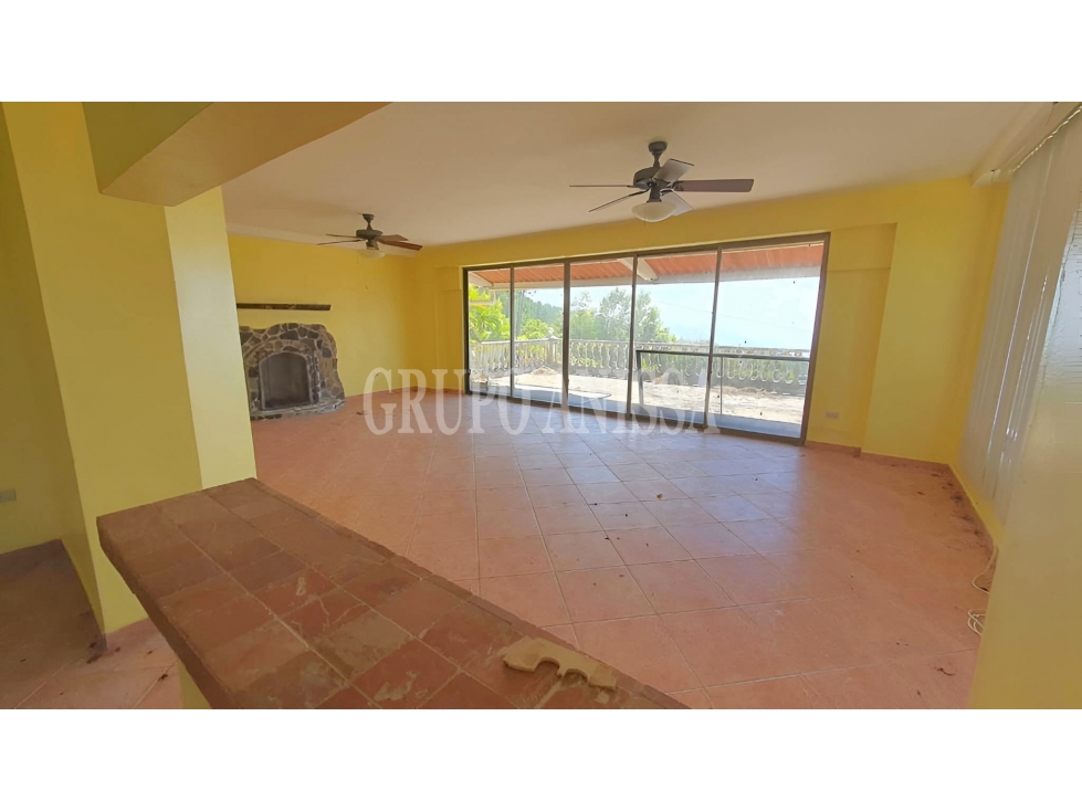 Se Vende Hermosa Casa con vistas en Zona Alta de Altos del Maria — foto 6