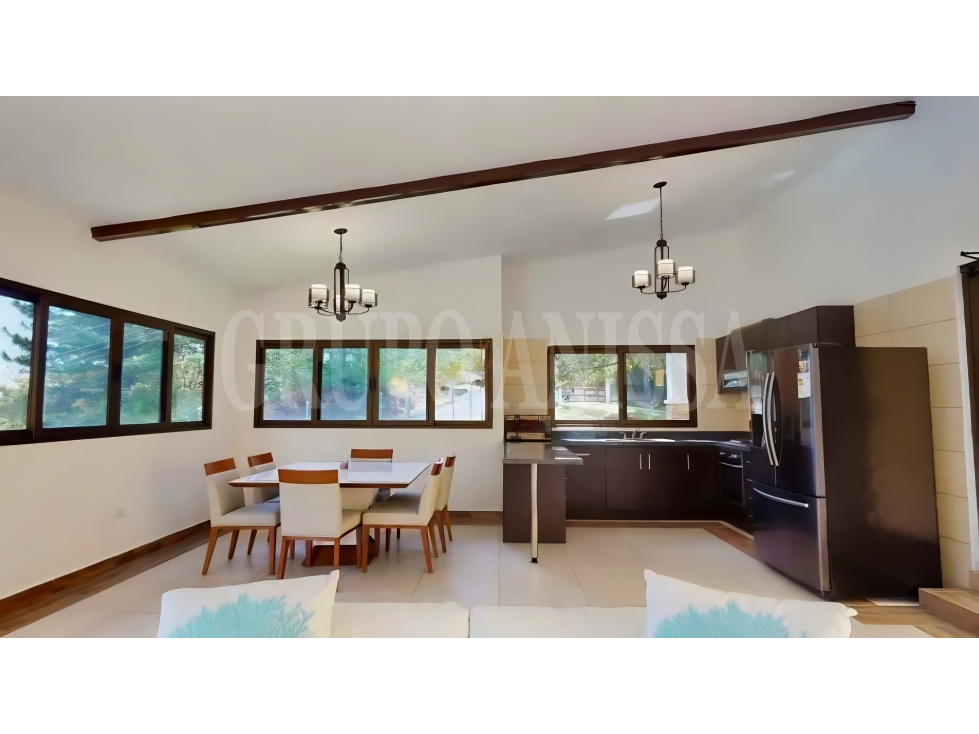 OPORTUNIDAD! Se vende Hermosa Casa en Altos del Maria — foto 5