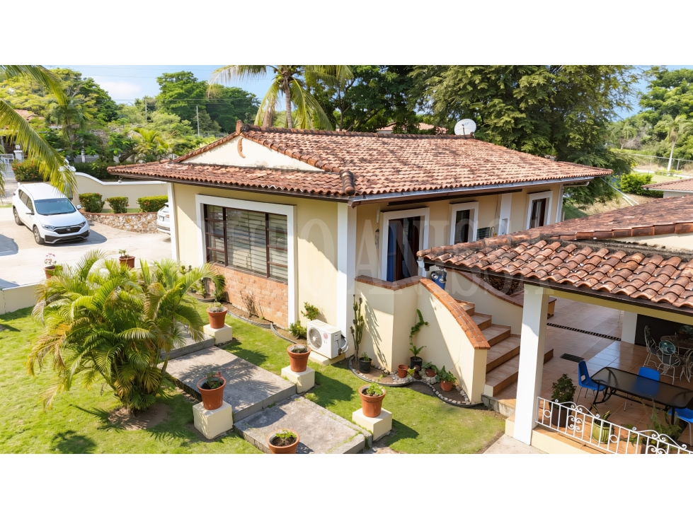 OPORTUNIDAD! Se vende Hermosa Casa en Coronado con Piscina — foto 3