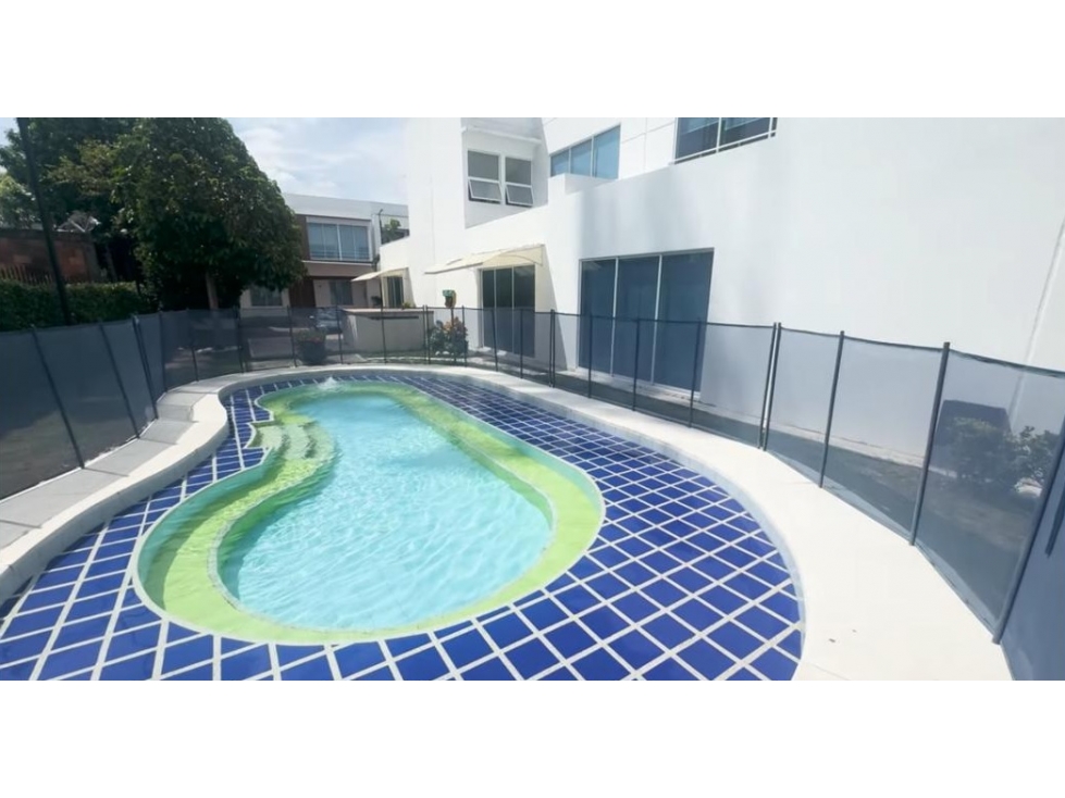 CASA EN EL CONDOMINIO LOS ÁNGELES GIRARDOT — foto 4