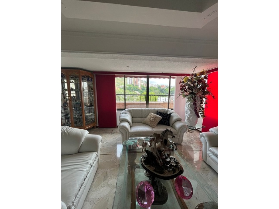 INIGUALABLE APARTAMENTO SECTOR RESIDENCIAL Y EXCLUSIVO DE CALI