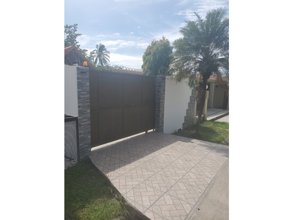 Residencia en Chitré Lista para Vivir y Disfrutarla - 5