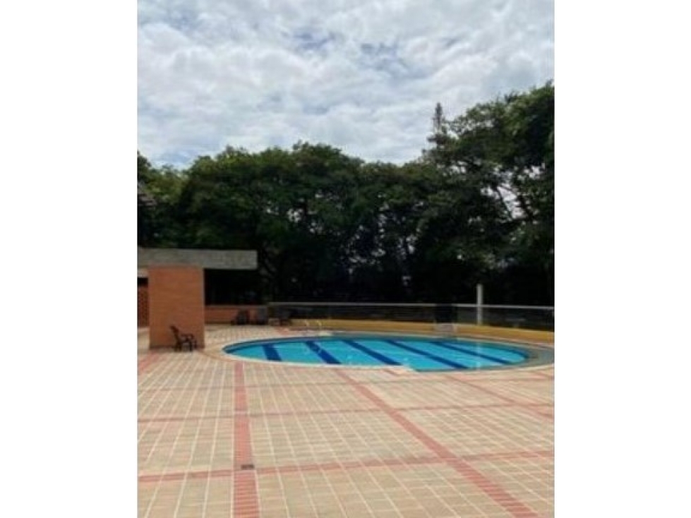 Vida Tranquila y Conectada: Inmueble Único en La Estrella — foto 2