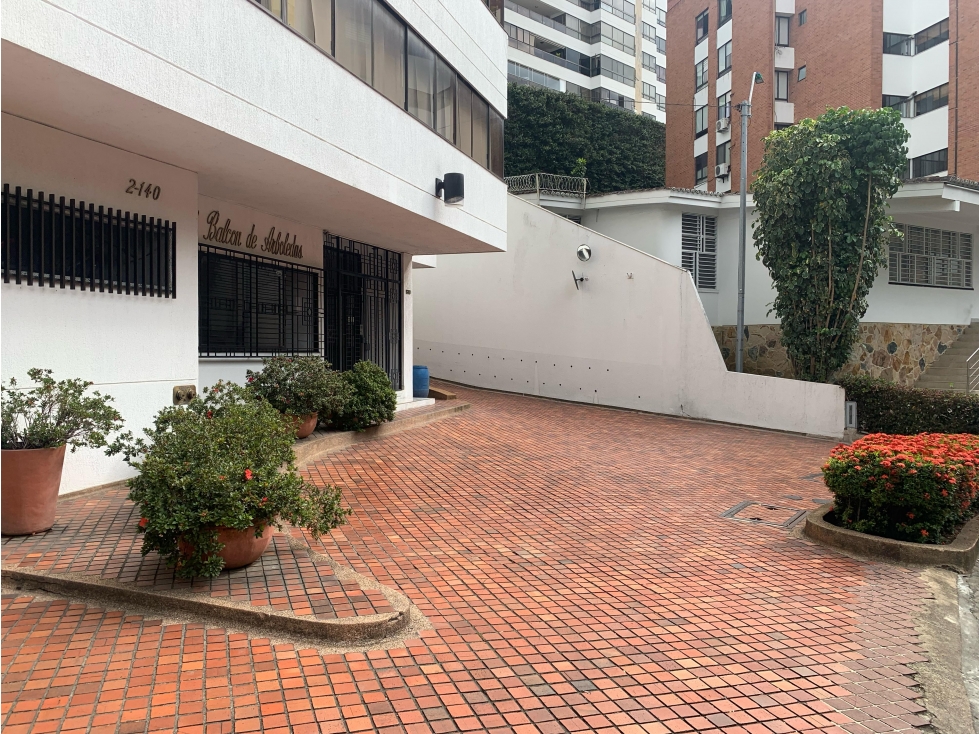 GRAN OFERTA APTO SECTOR RESIDENCIAL Y EXCLUSIVO DE LA ARBOLEDA — foto 5