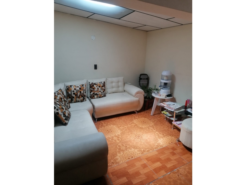 Venta de casa con renta en San Cayetano