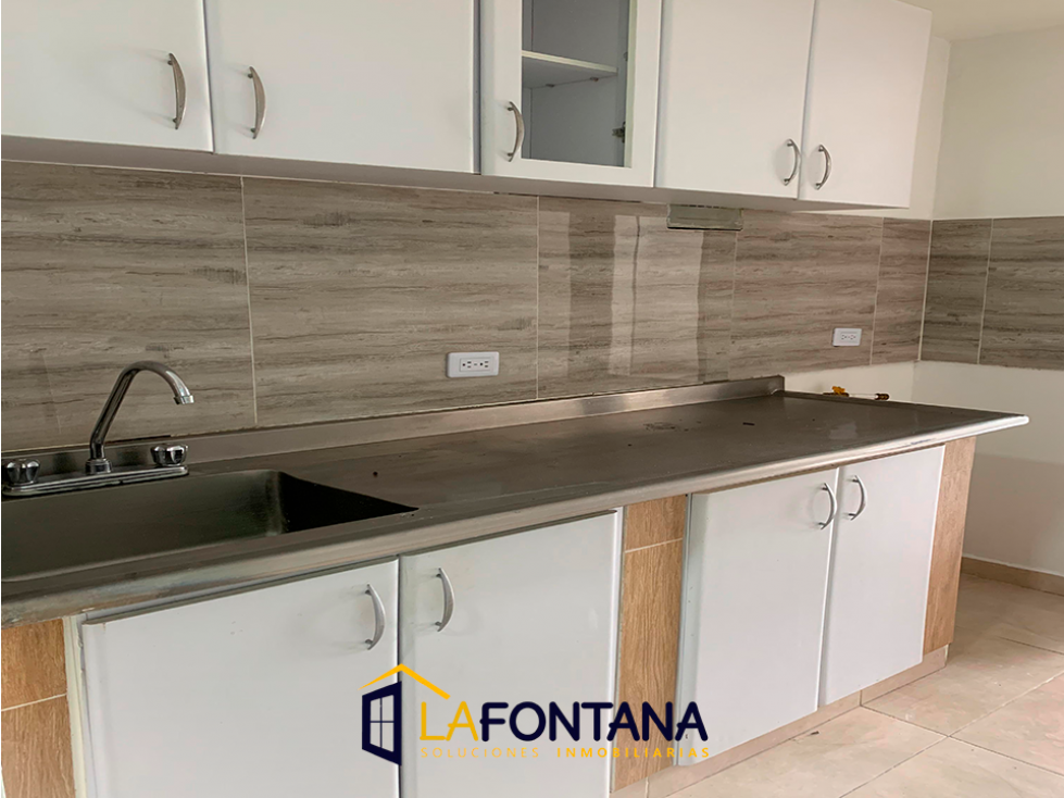 Se arrienda apartamento en San Sebastián