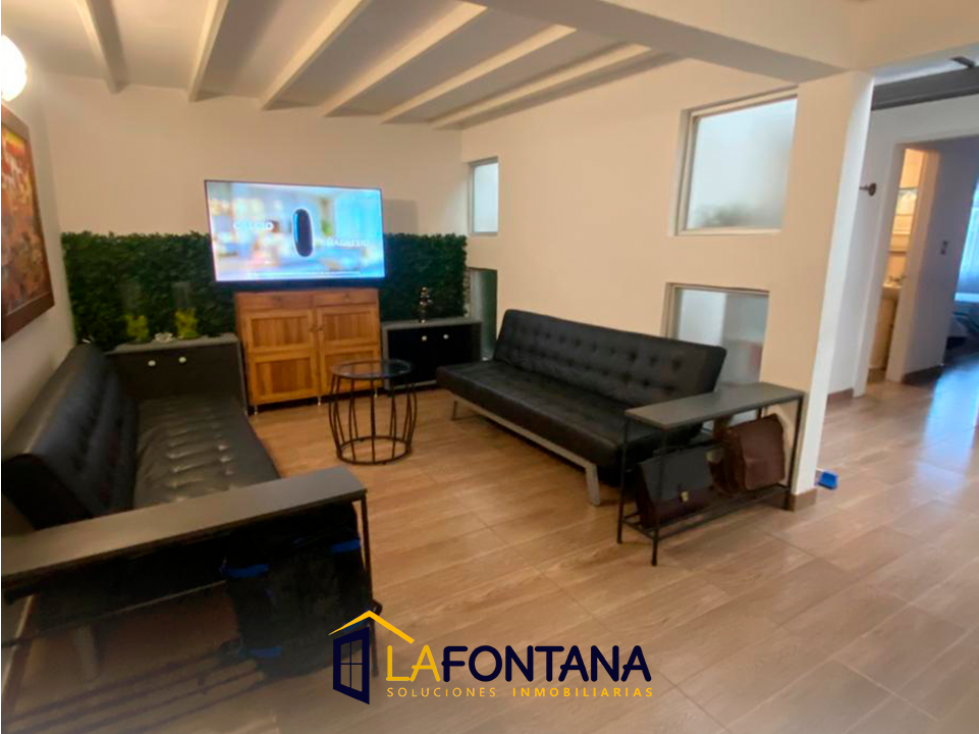Venta de casa con renta en Chipre - 1