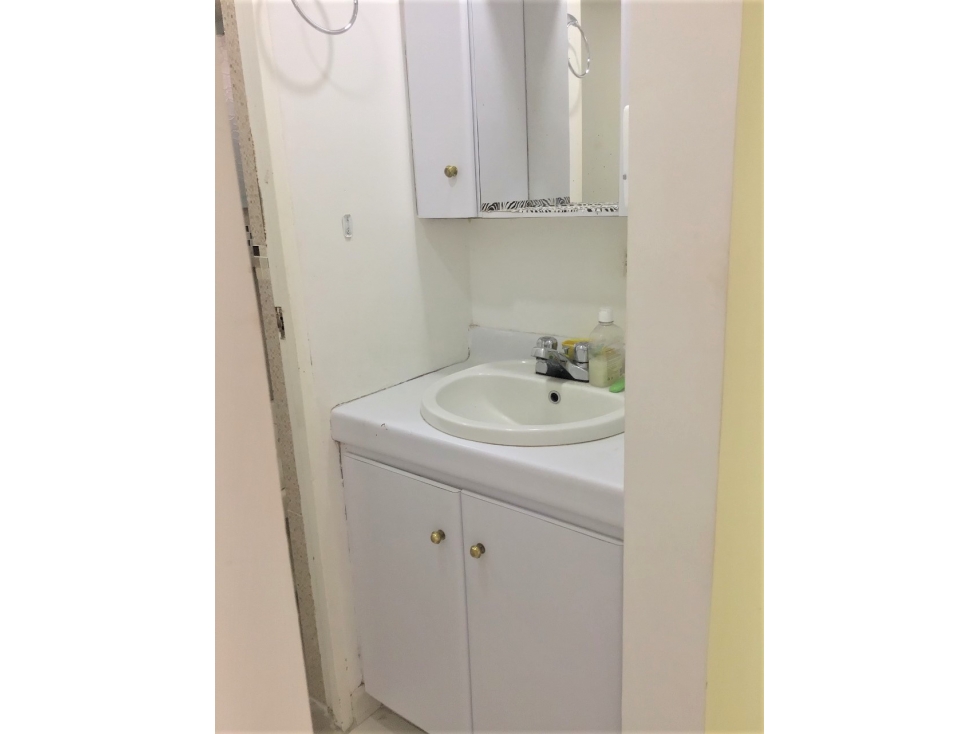 Venta de apartamento en Av. Kevin Ángel, sector Caribe — foto 6