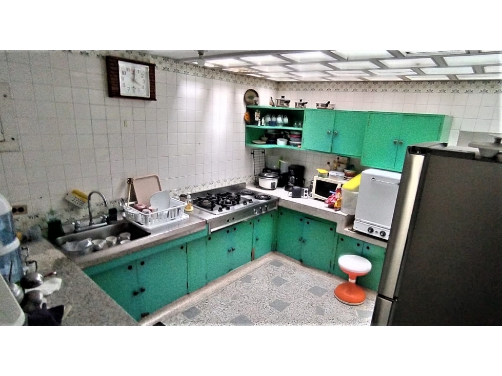Venta de casa en La Av. Paralela - sector la Arboleda — foto 4