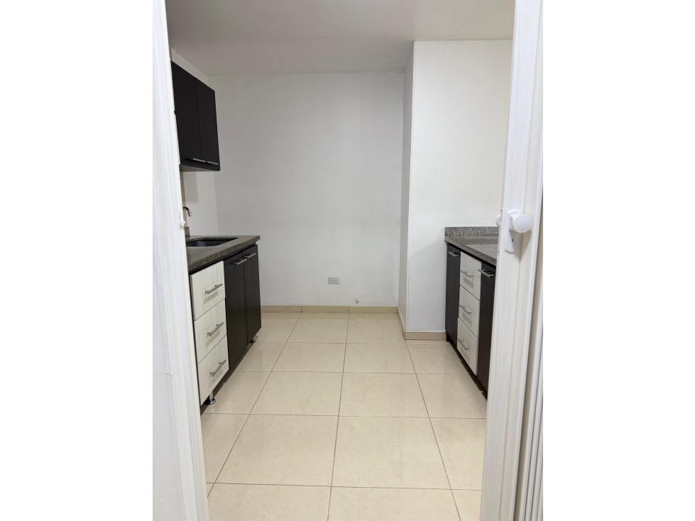 Venta de apartamento Via la Linda — foto 3