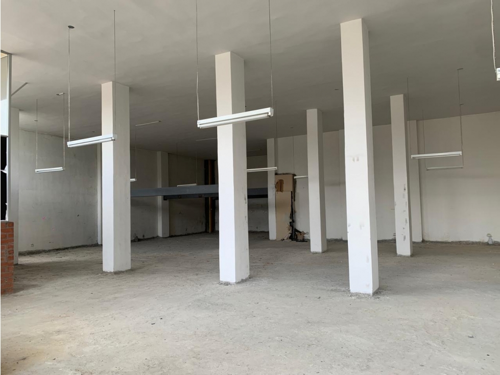 Venta de bodega en Alta Suiza - 3