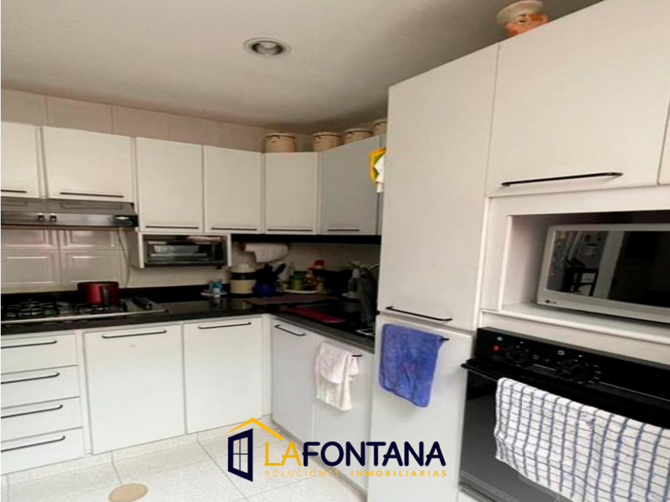 Venta de casa en San Marcel — foto 2