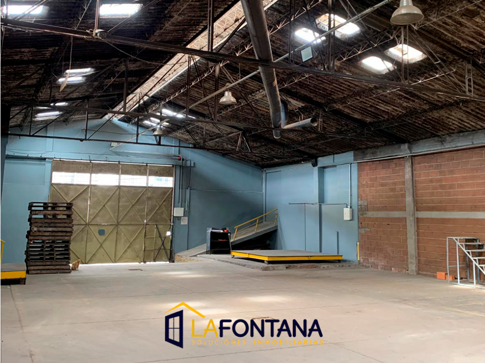 Venta de Bodega en el sector de Liborio - 1