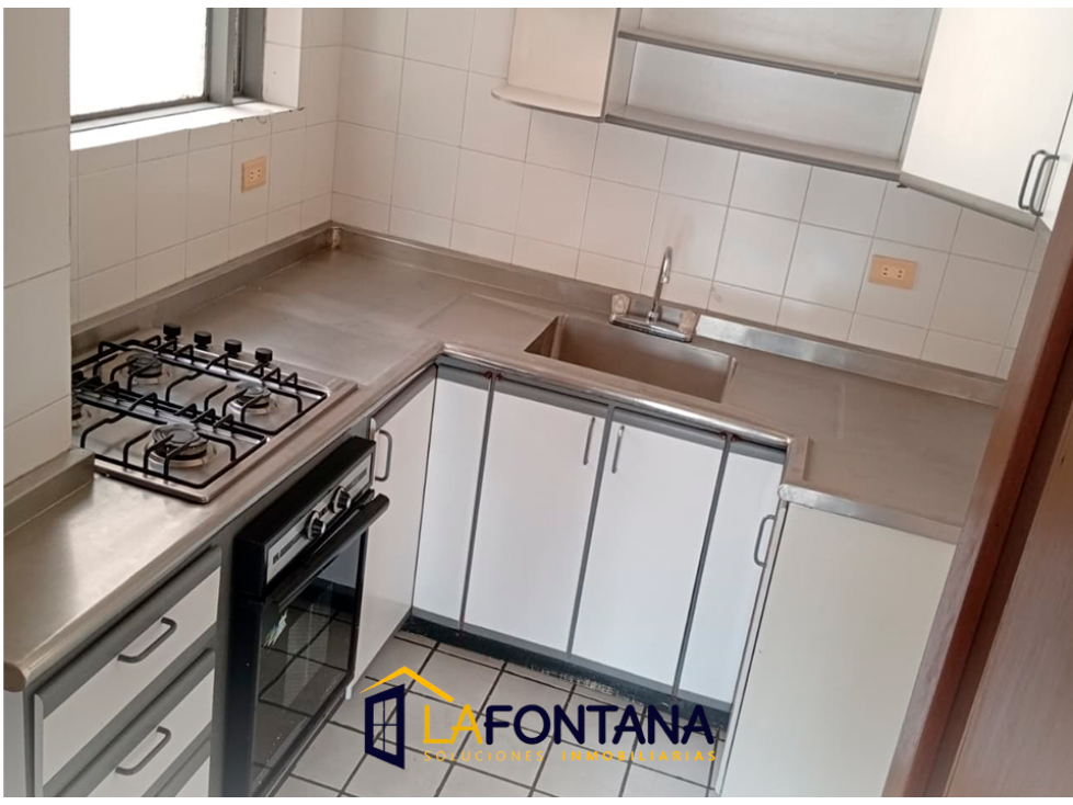 Venta de apartamento en La Leonora — foto 5