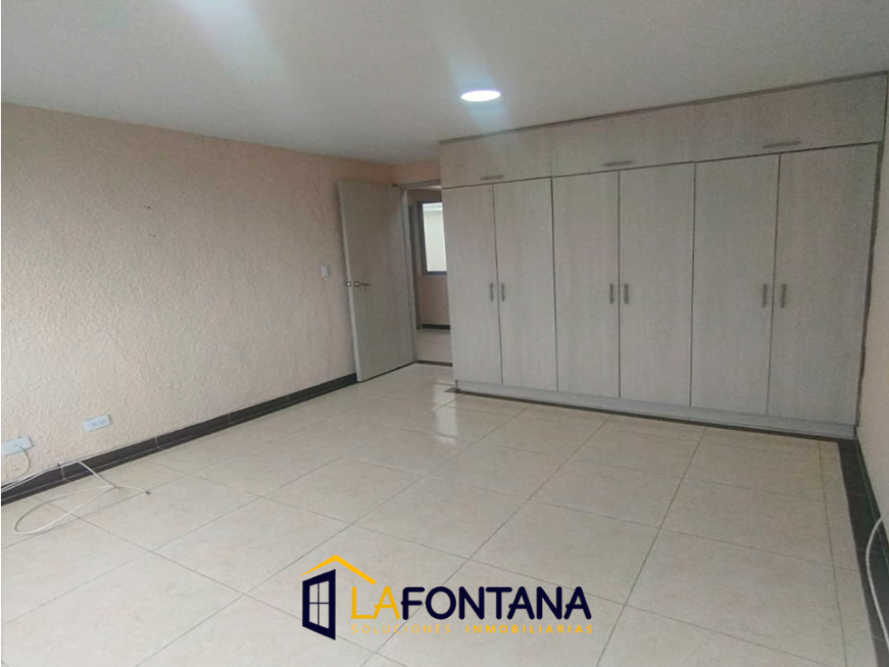 Se arrienda casa en Alcázares — foto 4