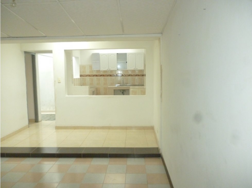 Venta de casa con renta en Los Cedros