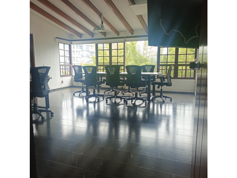 Venta de casa comercial en Milan