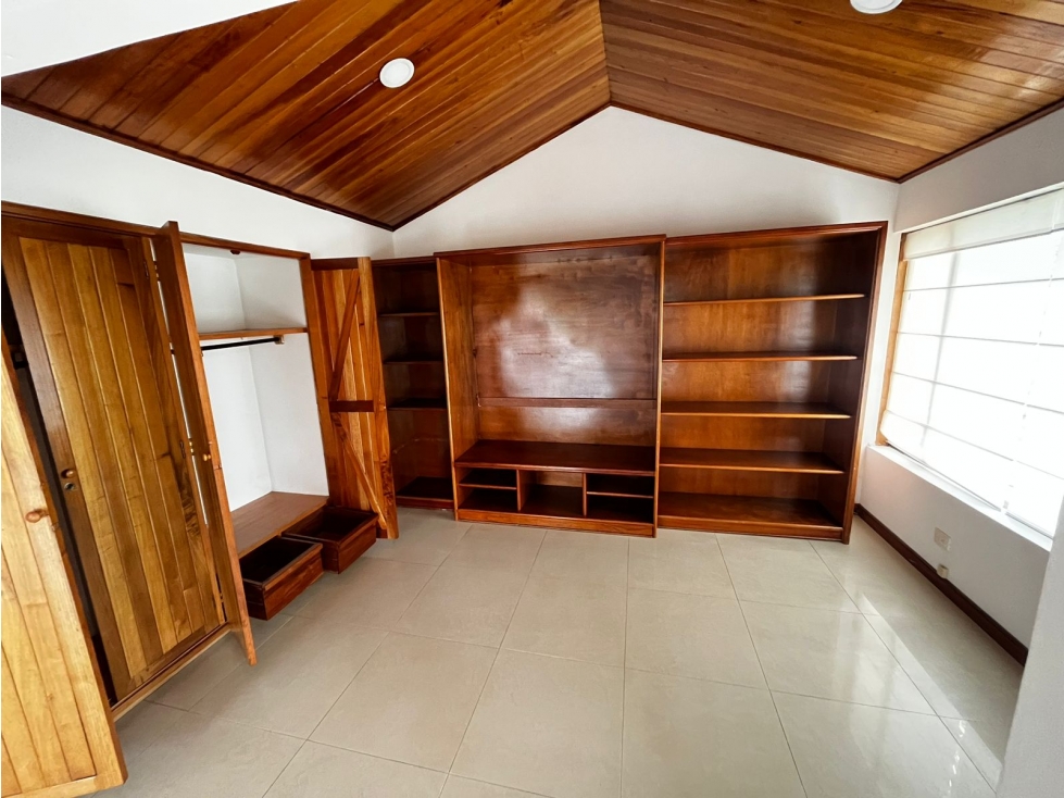 Venta de casa en el Trebol - sector Av. Alberto Mendoza — foto 5