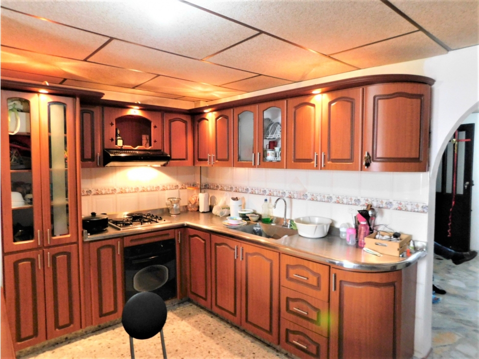 Venta de casa con renta en Villamaría