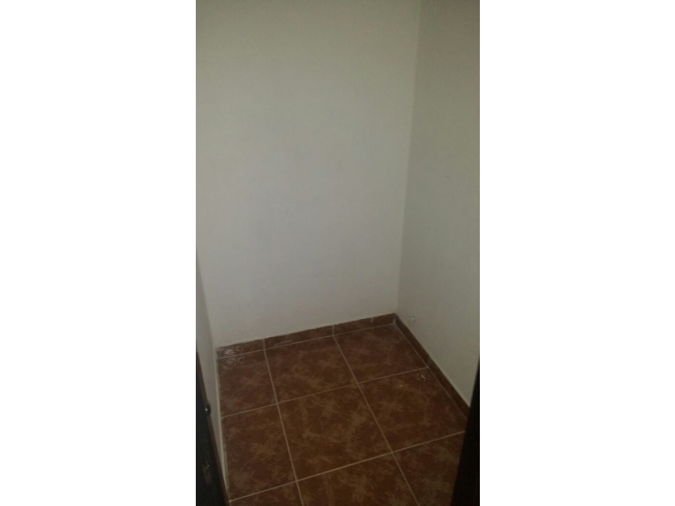 Venta de apartamento en Los Nogales — foto 5