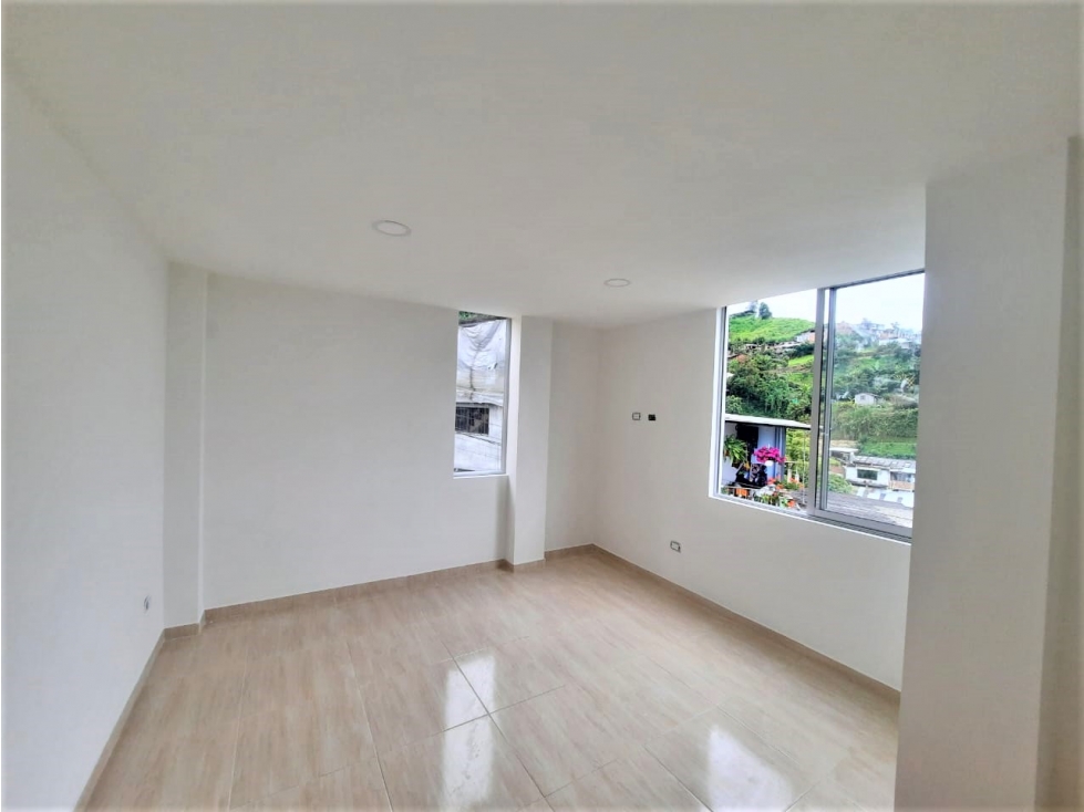 Venta de casa con renta en Villamaría — foto 3