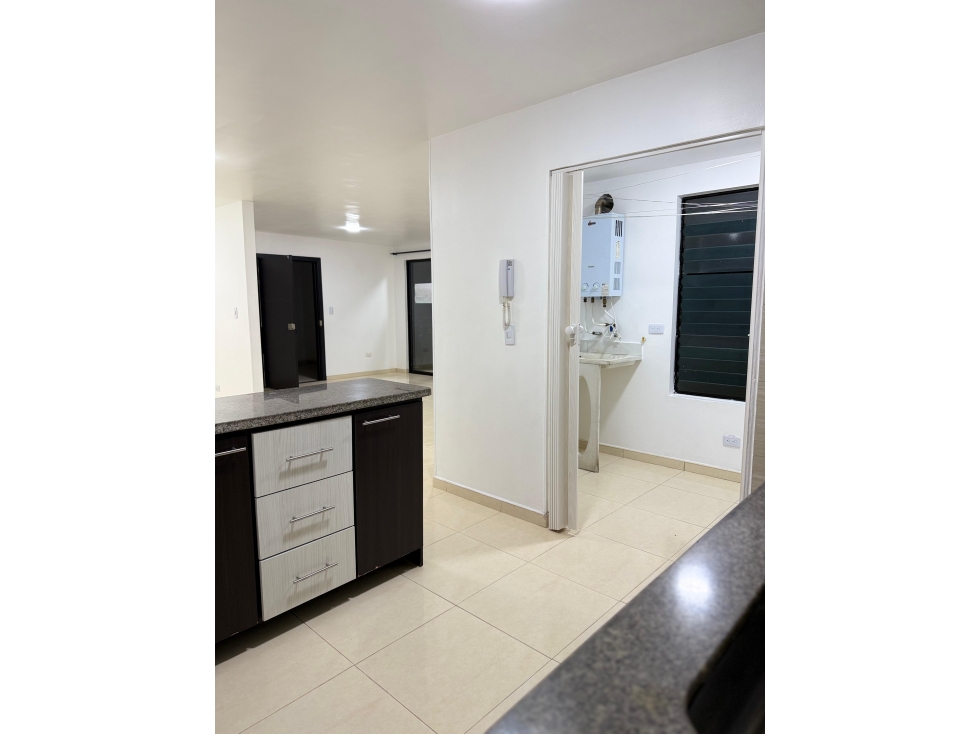Venta de apartamento Via la Linda — foto 4