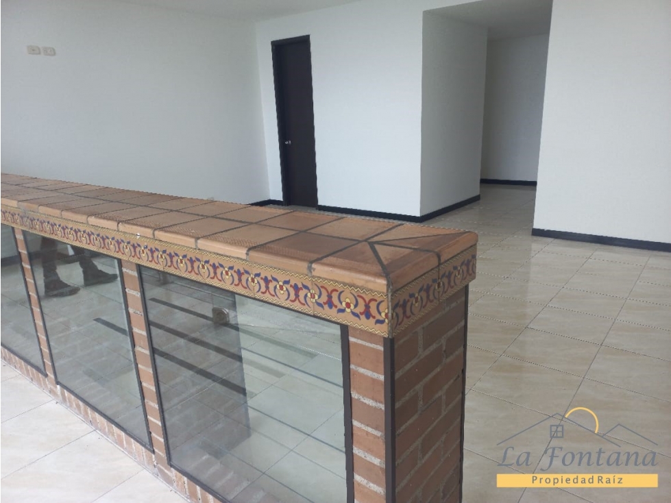 Venta de local en la Av. Centenario