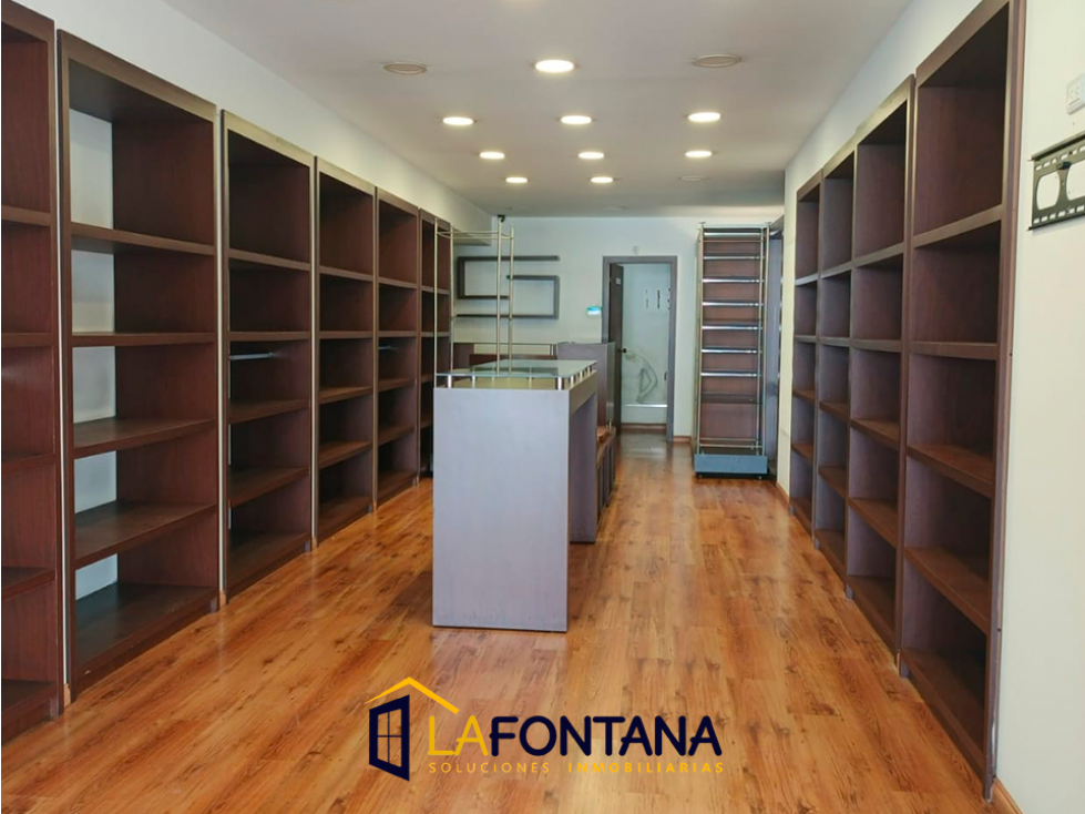 Se arrienda local comercial en La Av. Santander