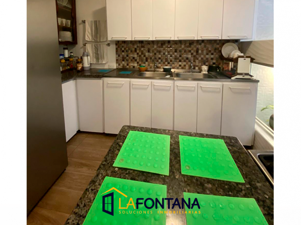 Venta de casa con renta en Chipre - 5