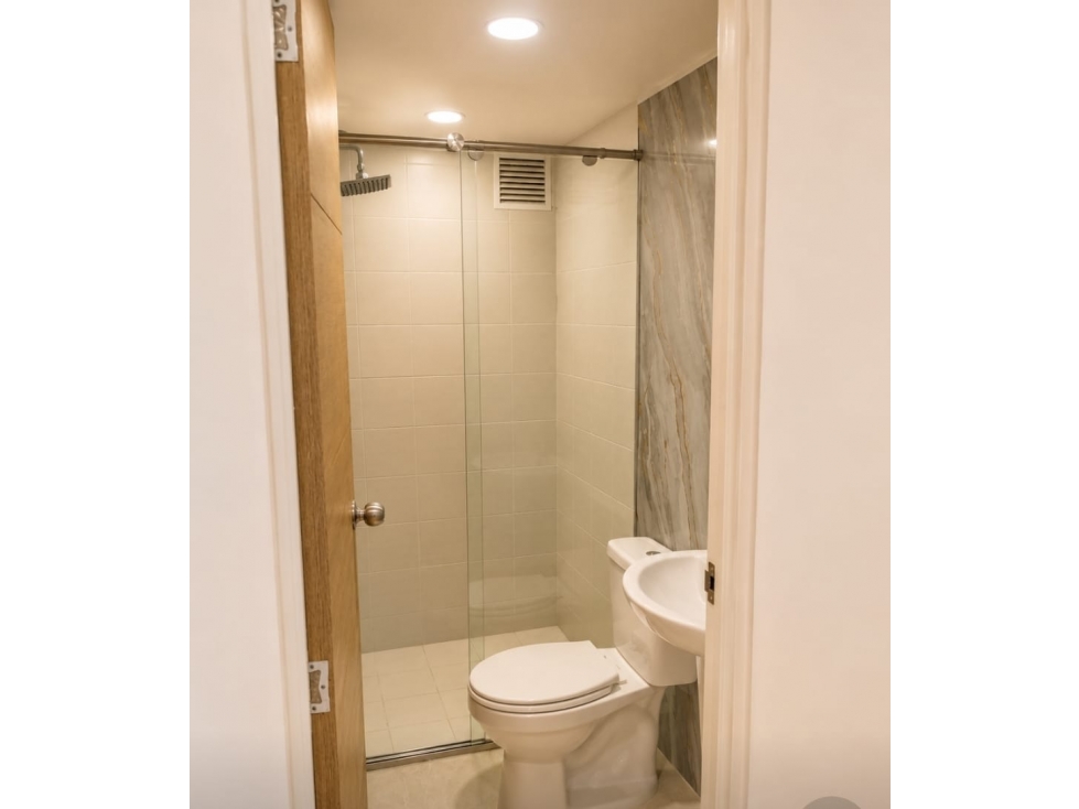 Venta de apartamento en Los Alcazares — foto 2