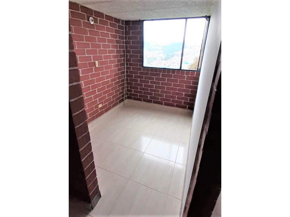Venta de apartamento en Av. Kevin Angel - 3