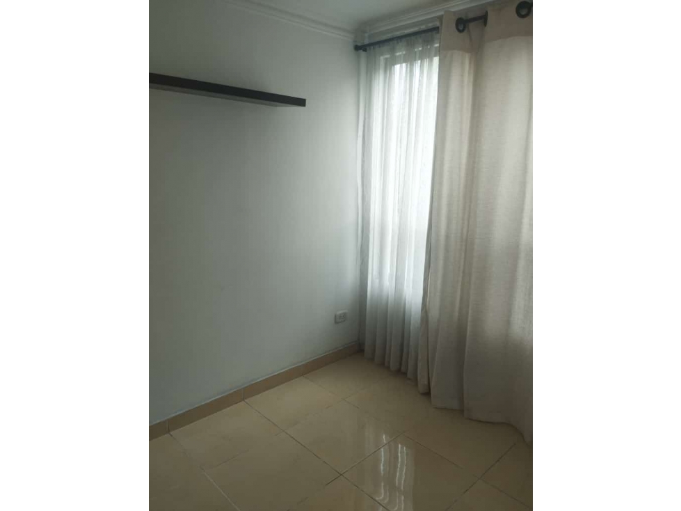 Venta de apartamento en Castilla — foto 3