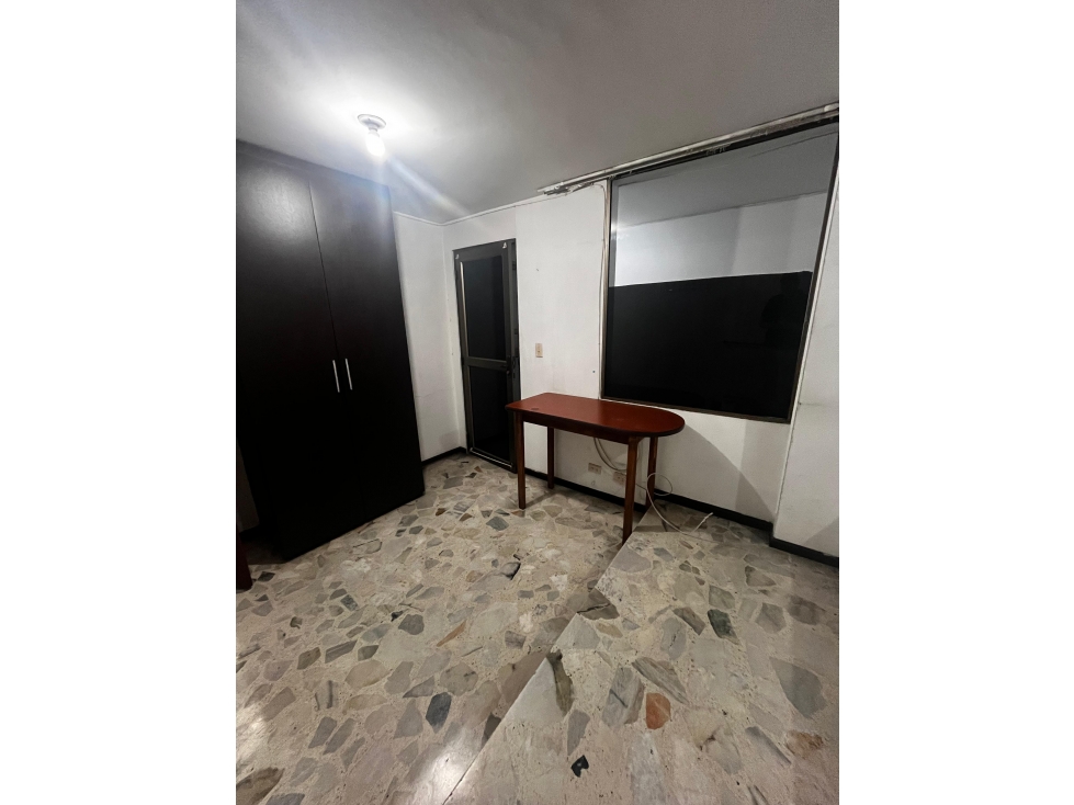 Venta de local comercial en la Av. Santander — foto 2