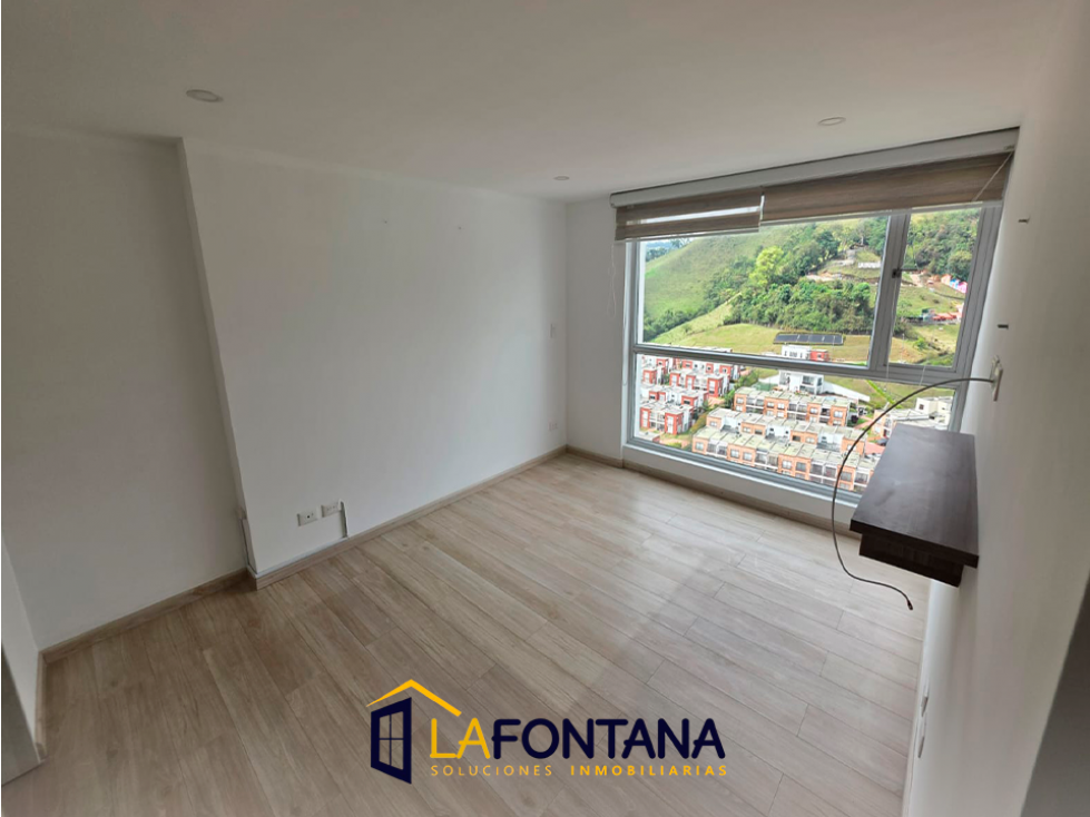 Se arrienda apartamento en San Marcel — foto 4
