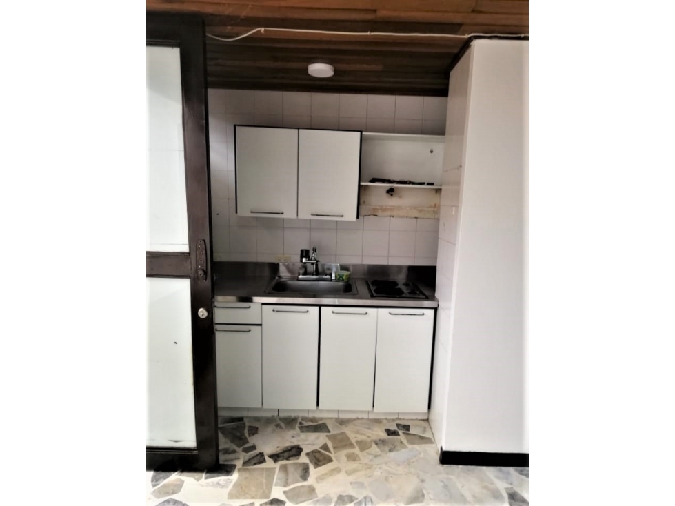 Venta de apartaestudio en Versalles