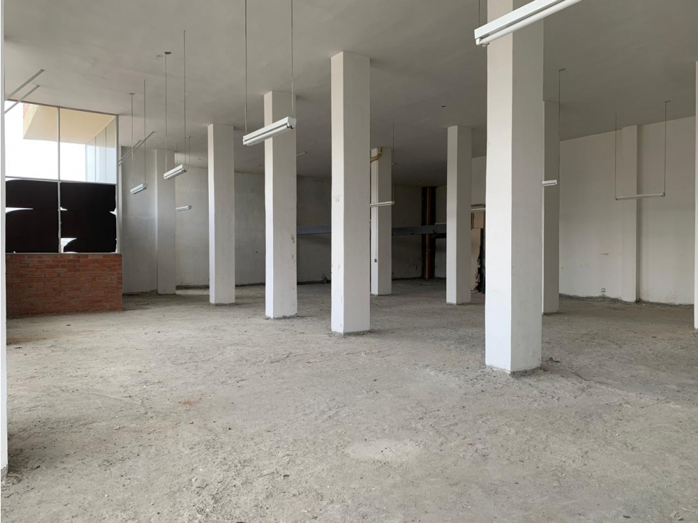 Venta de bodega en Alta Suiza - 2